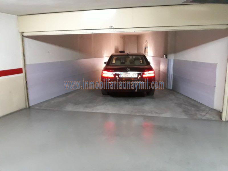 For sale of garage in Salamanca