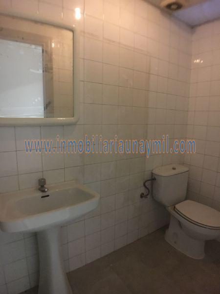 For rent of commercial in Salamanca