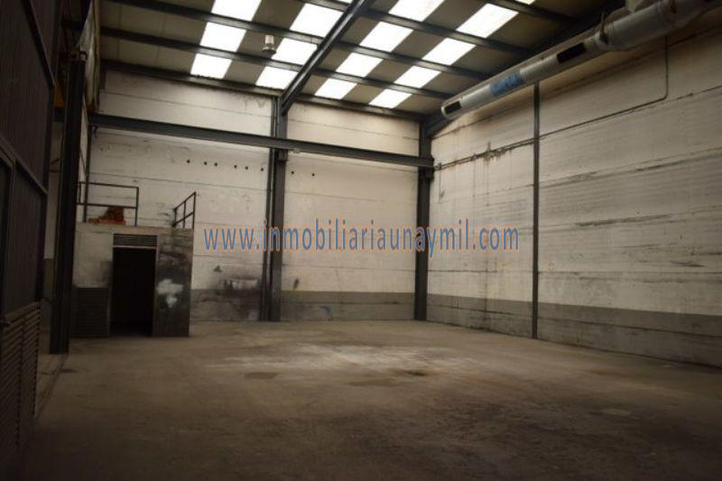 For sale of industrial plant/warehouse in Salamanca