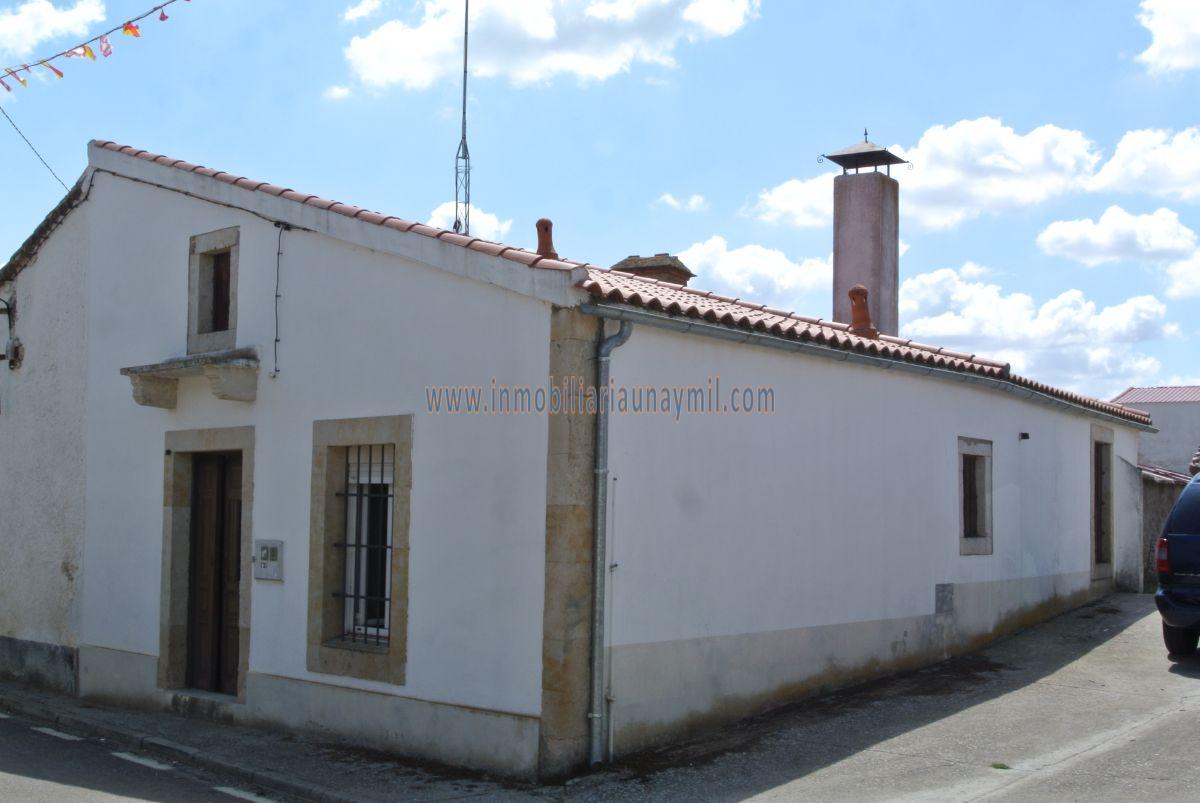 Venta de casa en Golpejas