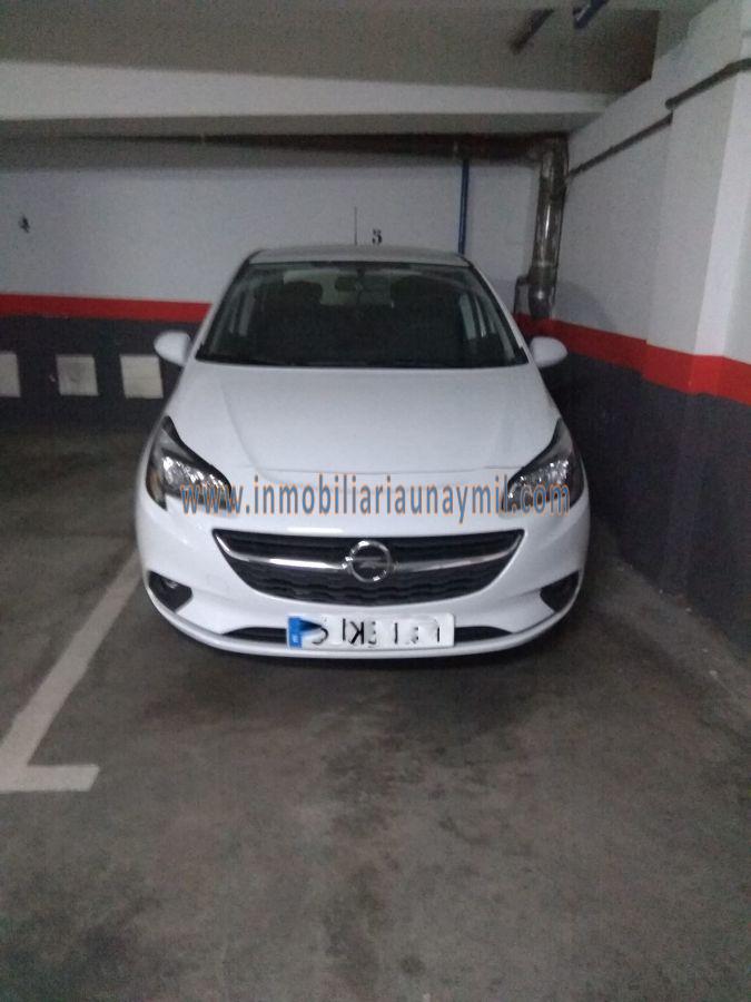 For sale of garage in Salamanca