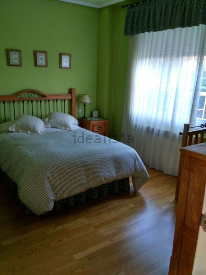 Venta de chalet en Villamayor