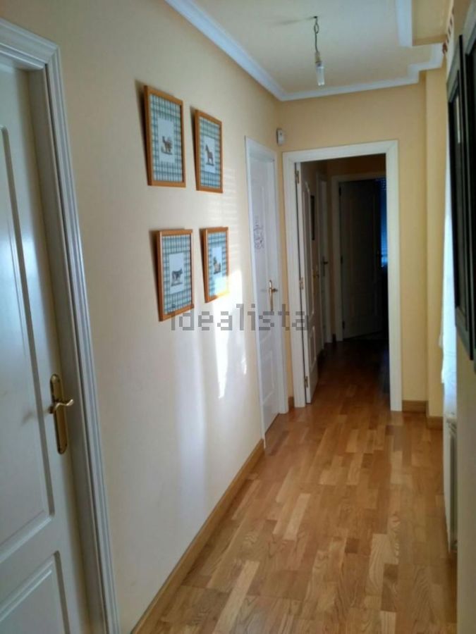 Venta de chalet en Villamayor