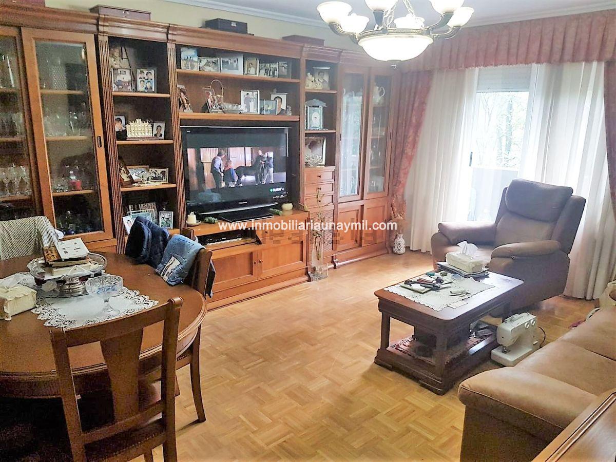 For sale of flat in Santa Marta de Tormes
