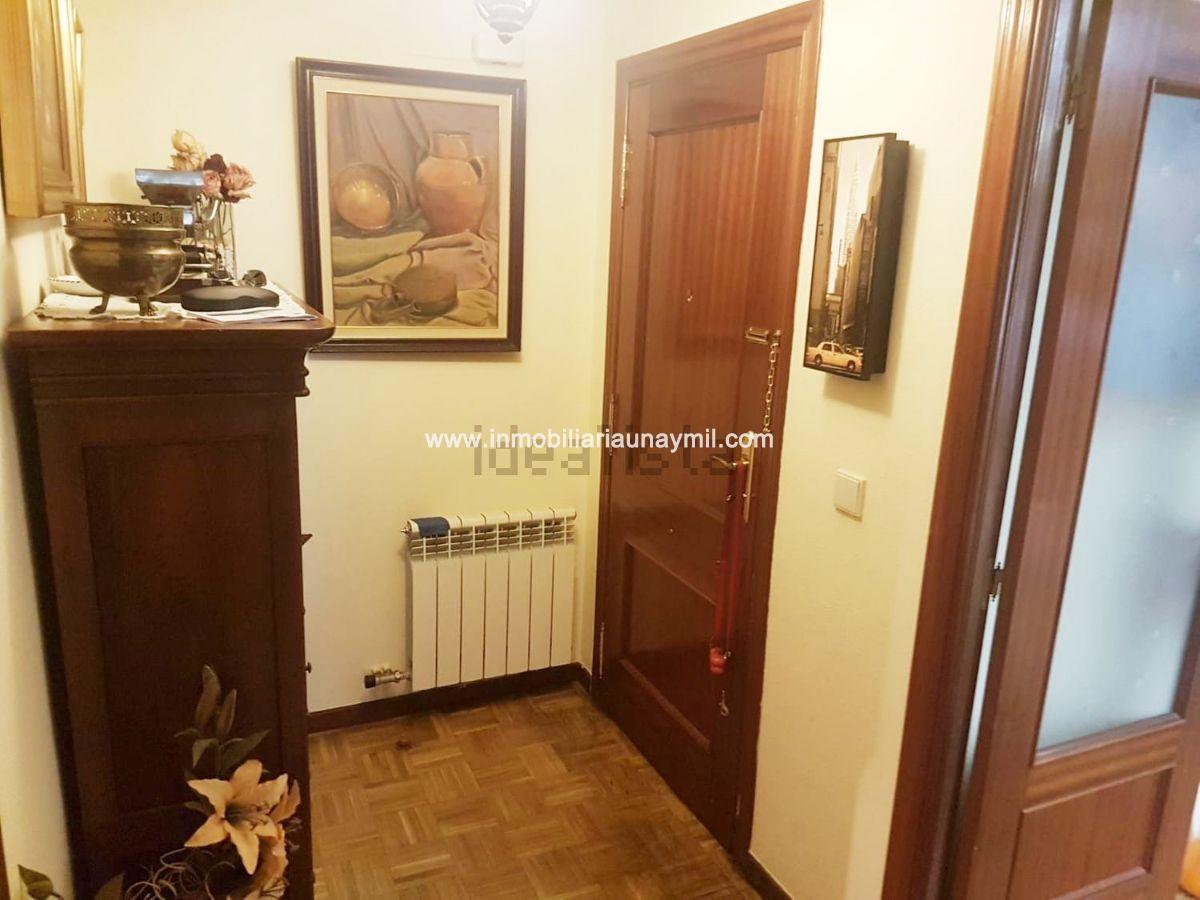 For sale of flat in Santa Marta de Tormes