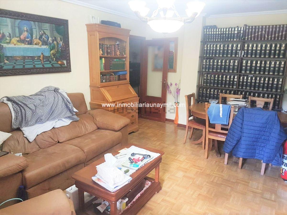 For sale of flat in Santa Marta de Tormes