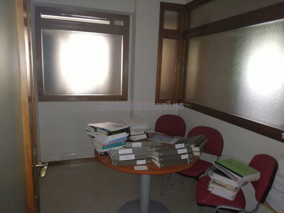 For sale of office in Salamanca
