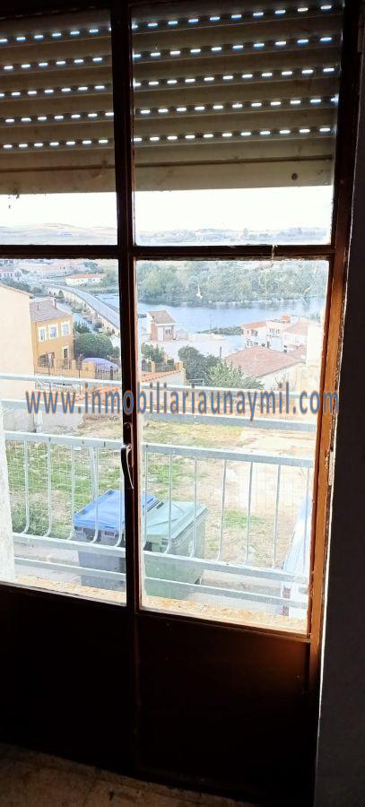 For sale of house in Alba de Tormes