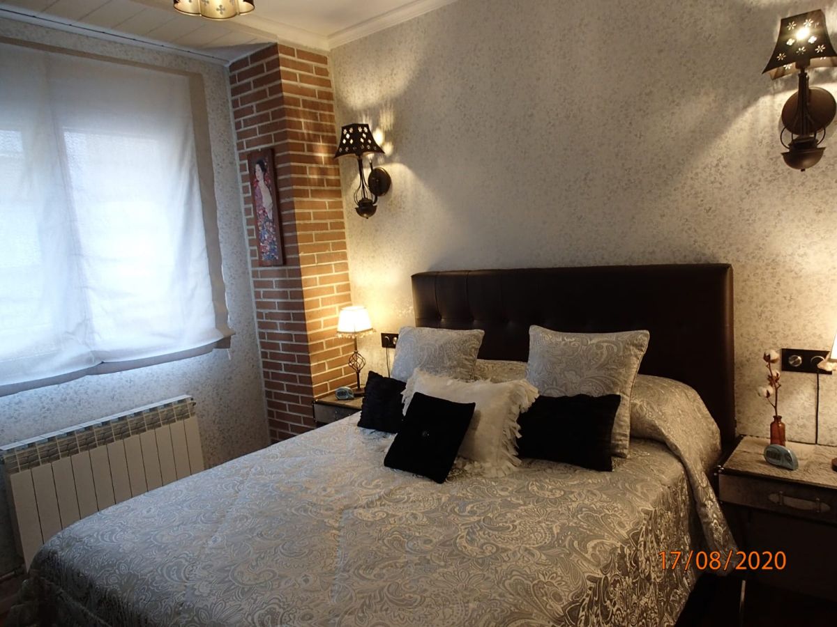 For sale of flat in Salamanca