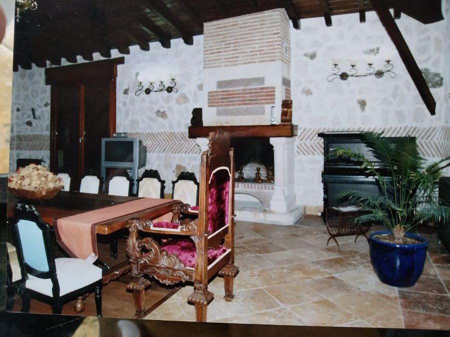 For sale of chalet in Pelabravo