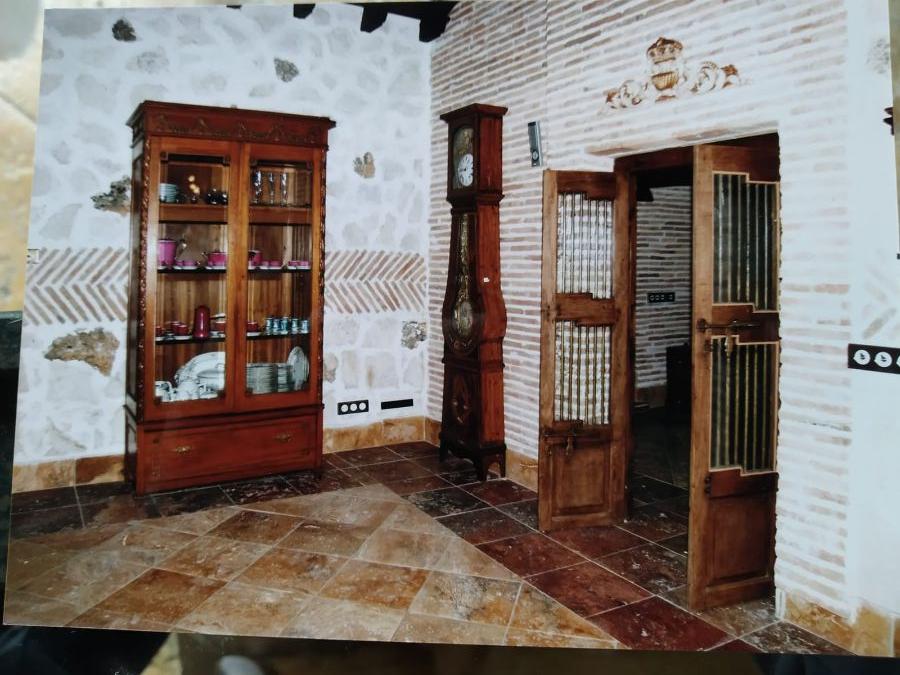 For sale of chalet in Pelabravo