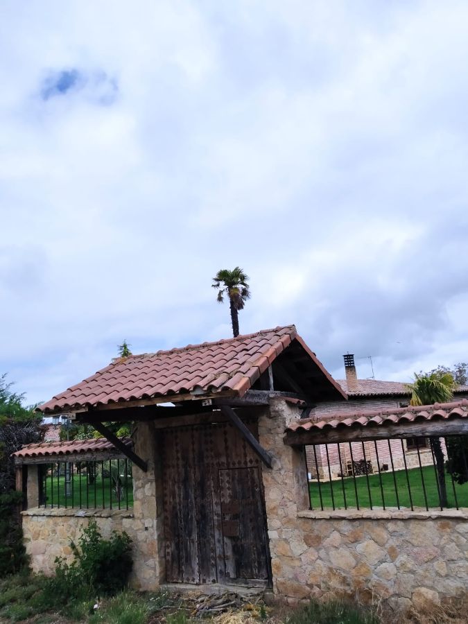For sale of chalet in Pelabravo