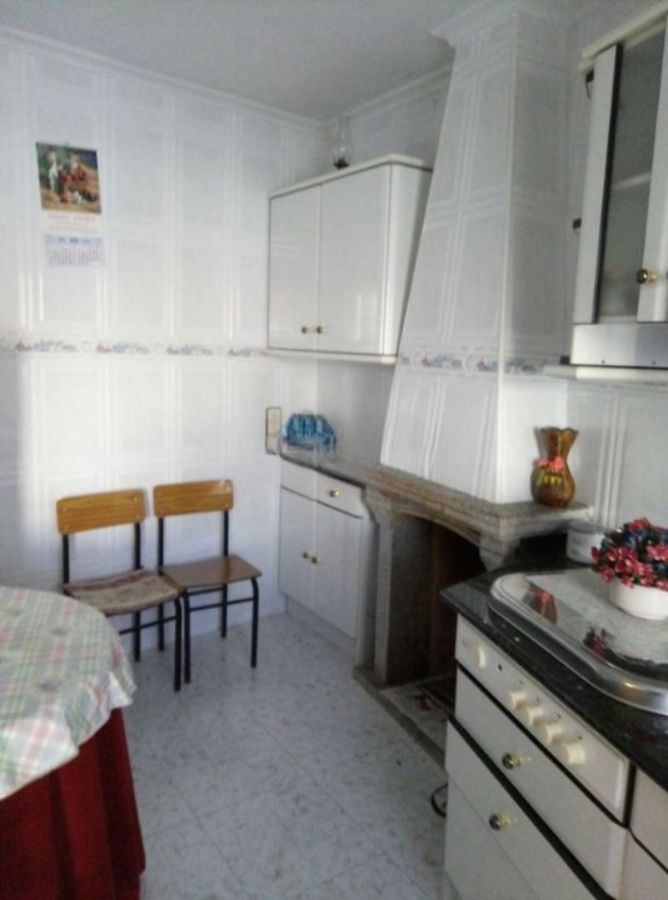 For sale of house in Fuentes de Oñoro