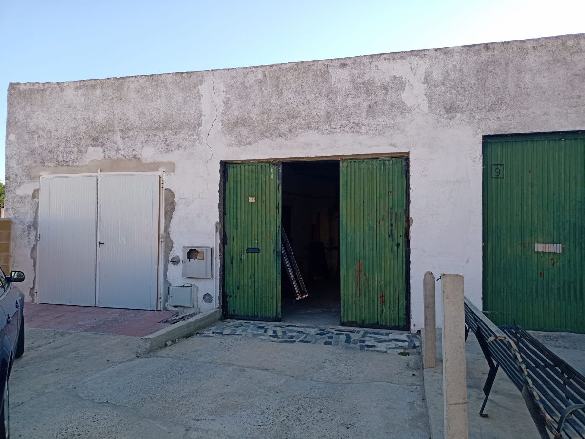 Venta de nave industrial en Cabrerizos