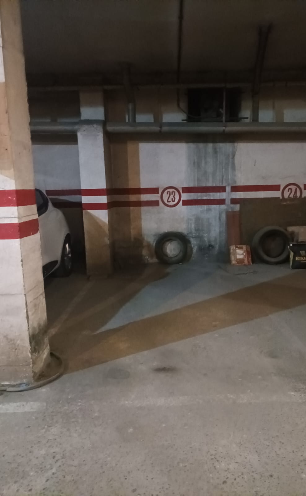 For sale of garage in Salamanca