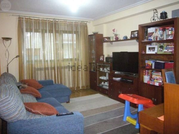 For sale of flat in Villamayor