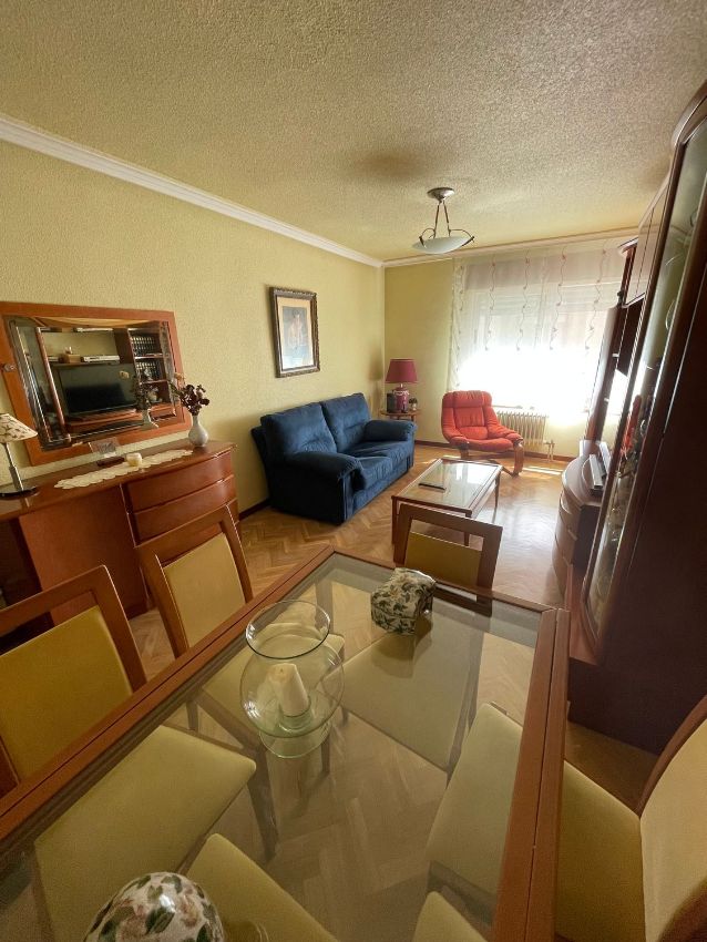 For sale of flat in Salamanca