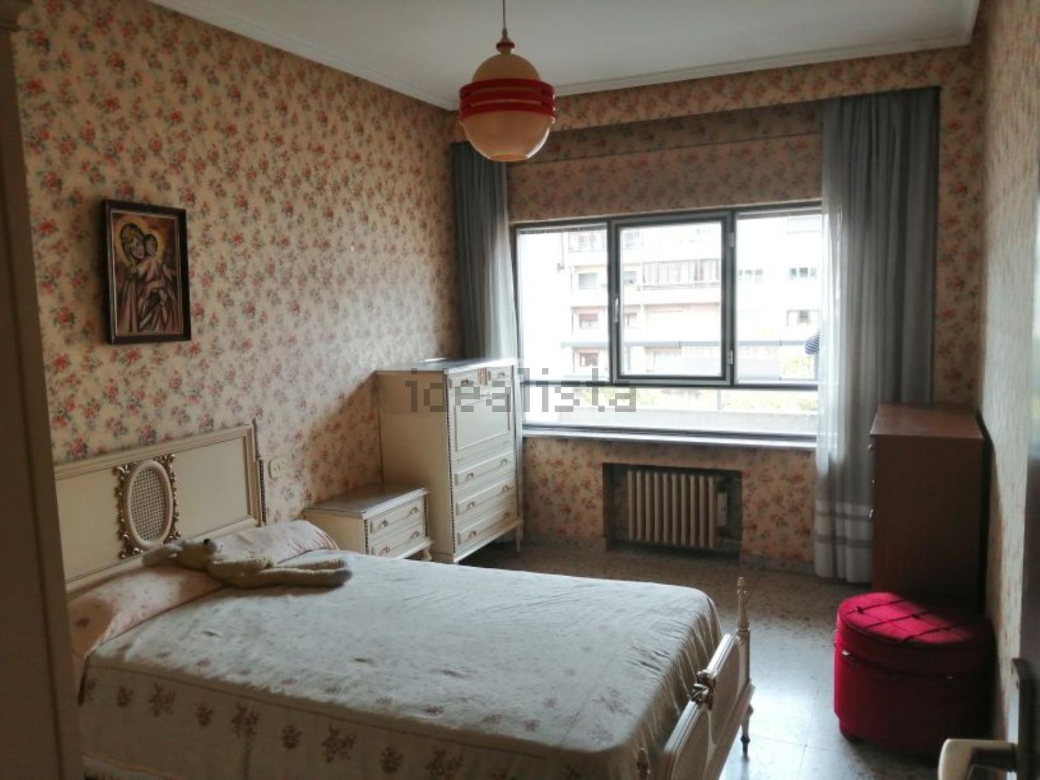 For sale of flat in Salamanca