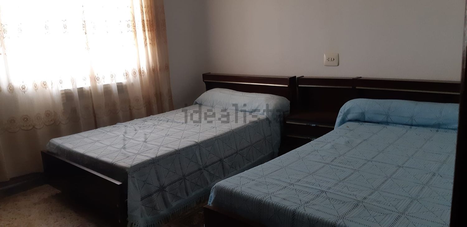 For sale of house in Escurial de la Sierra