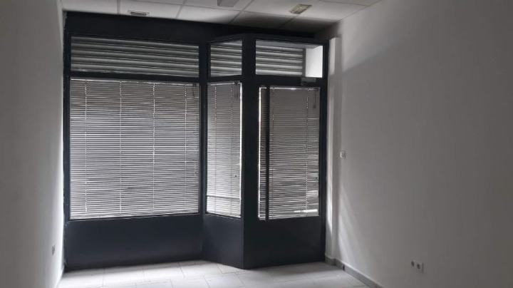 For rent of commercial in Salamanca