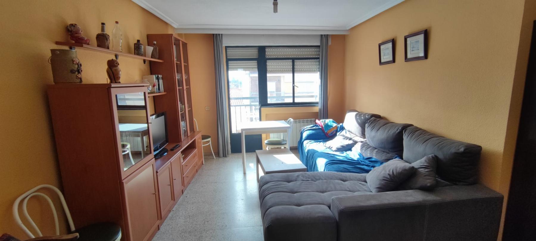 For sale of flat in Salamanca