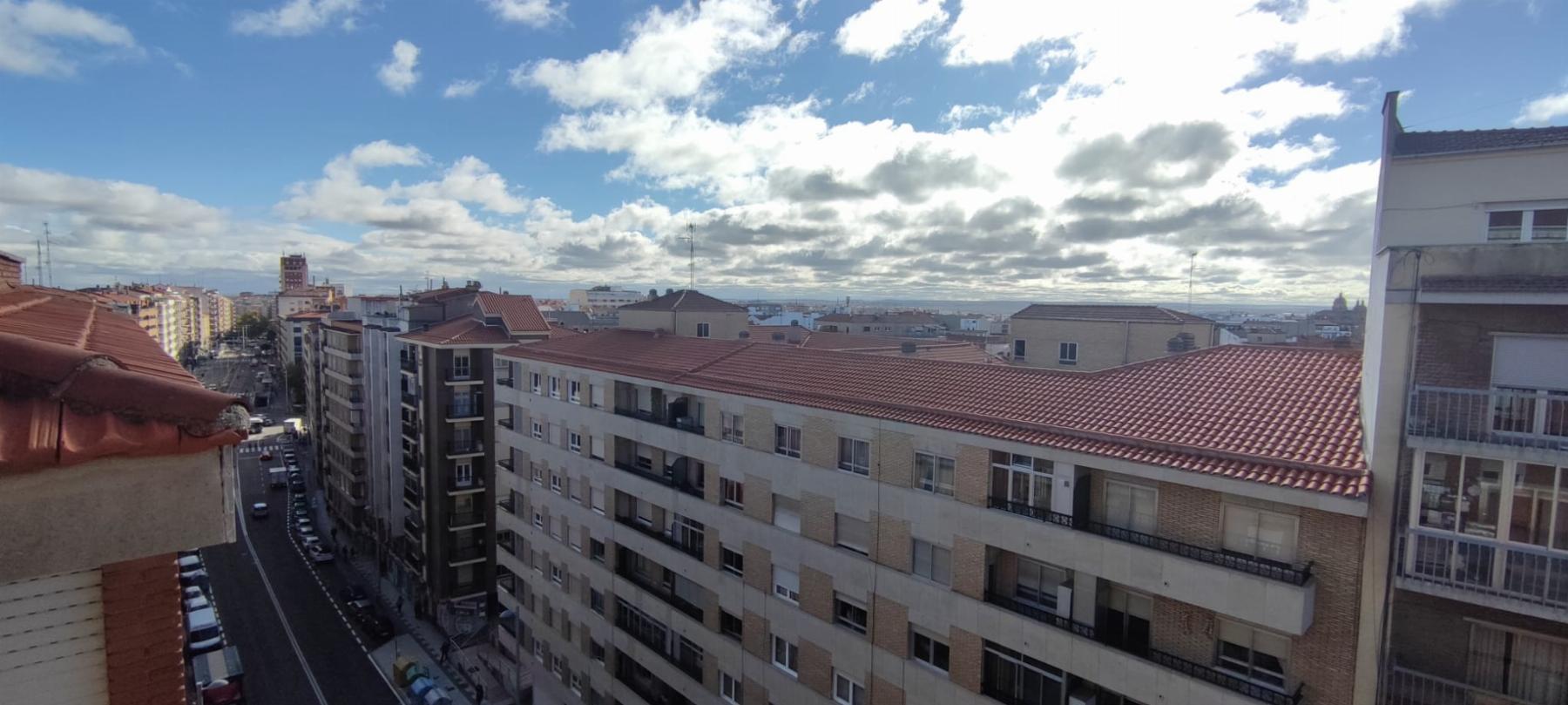 For sale of flat in Salamanca