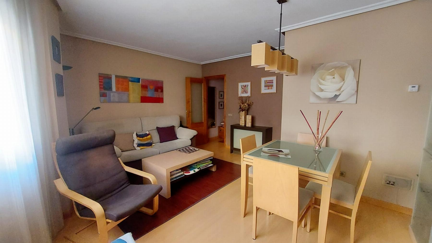 For sale of flat in Carbajosa de la Sagrada