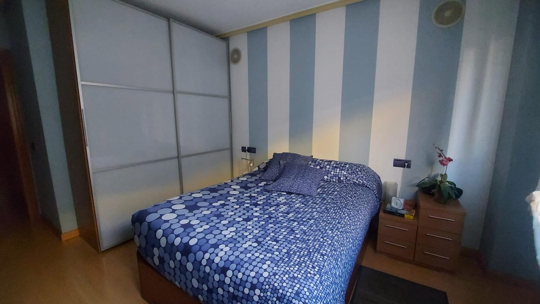For sale of flat in Carbajosa de la Sagrada