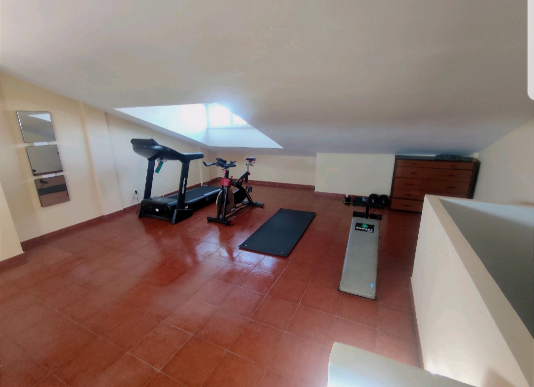 For sale of chalet in Villares de la Reina