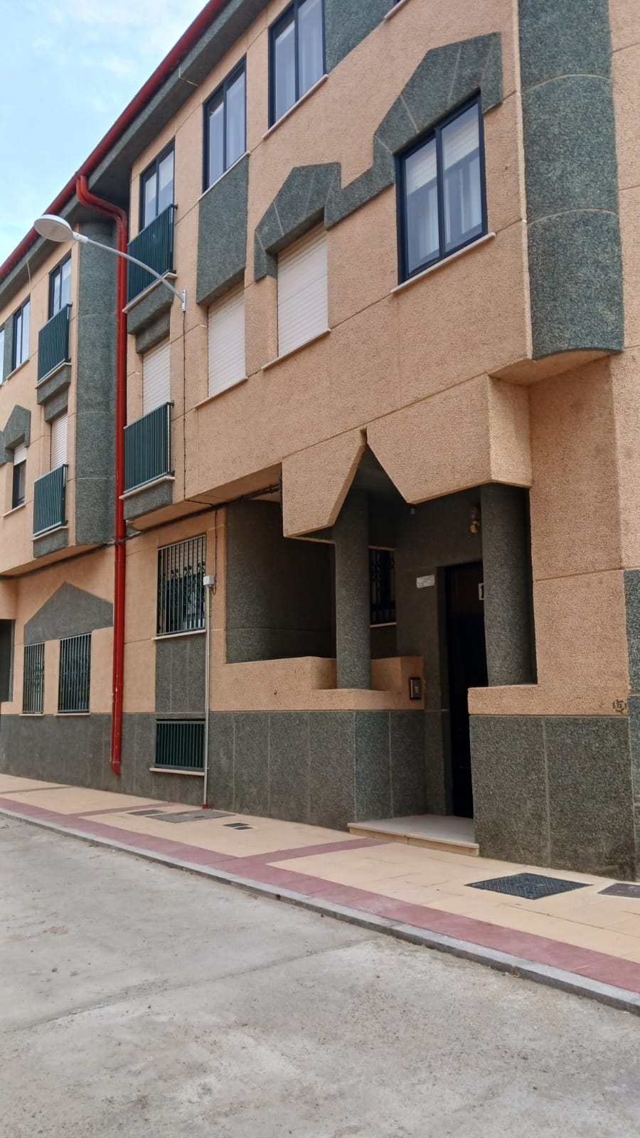 For sale of flat in Villamayor