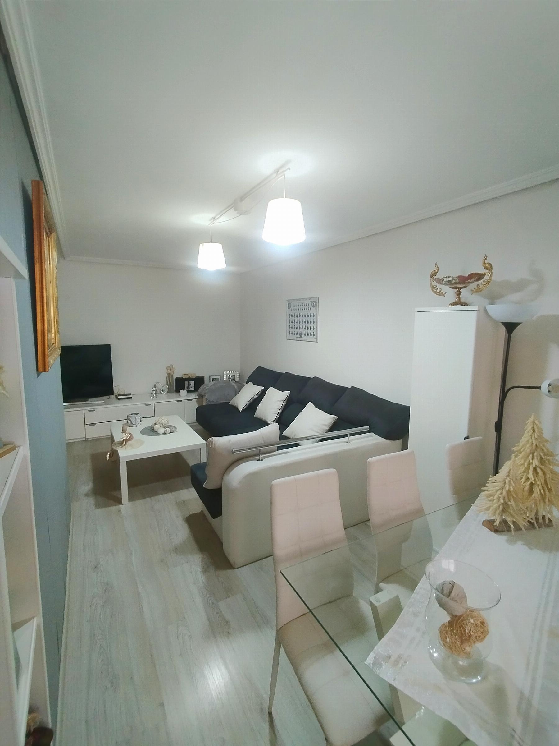 For sale of flat in Salamanca