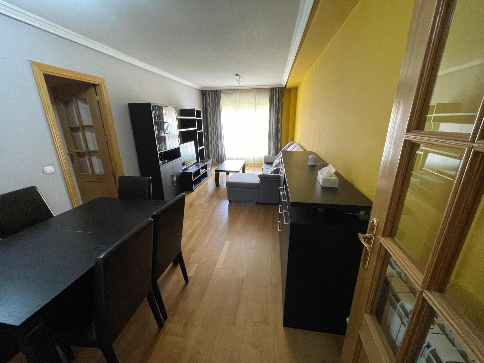 For sale of flat in Salamanca