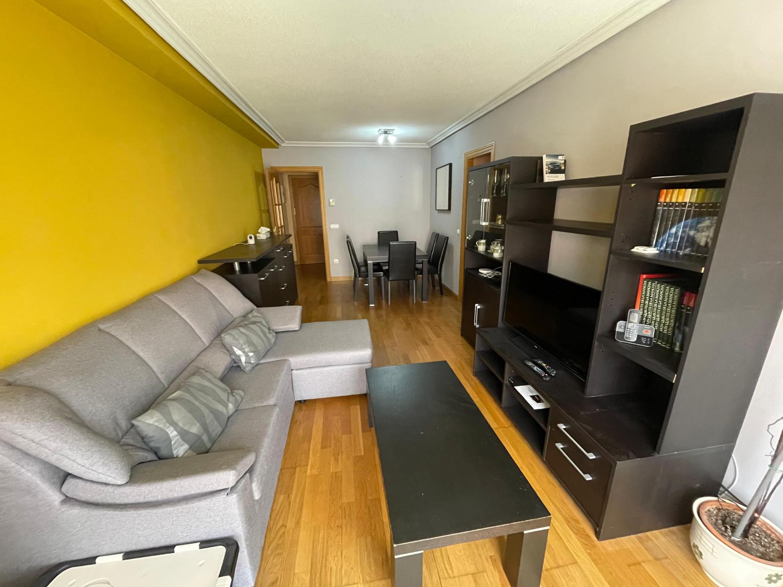 For sale of flat in Salamanca