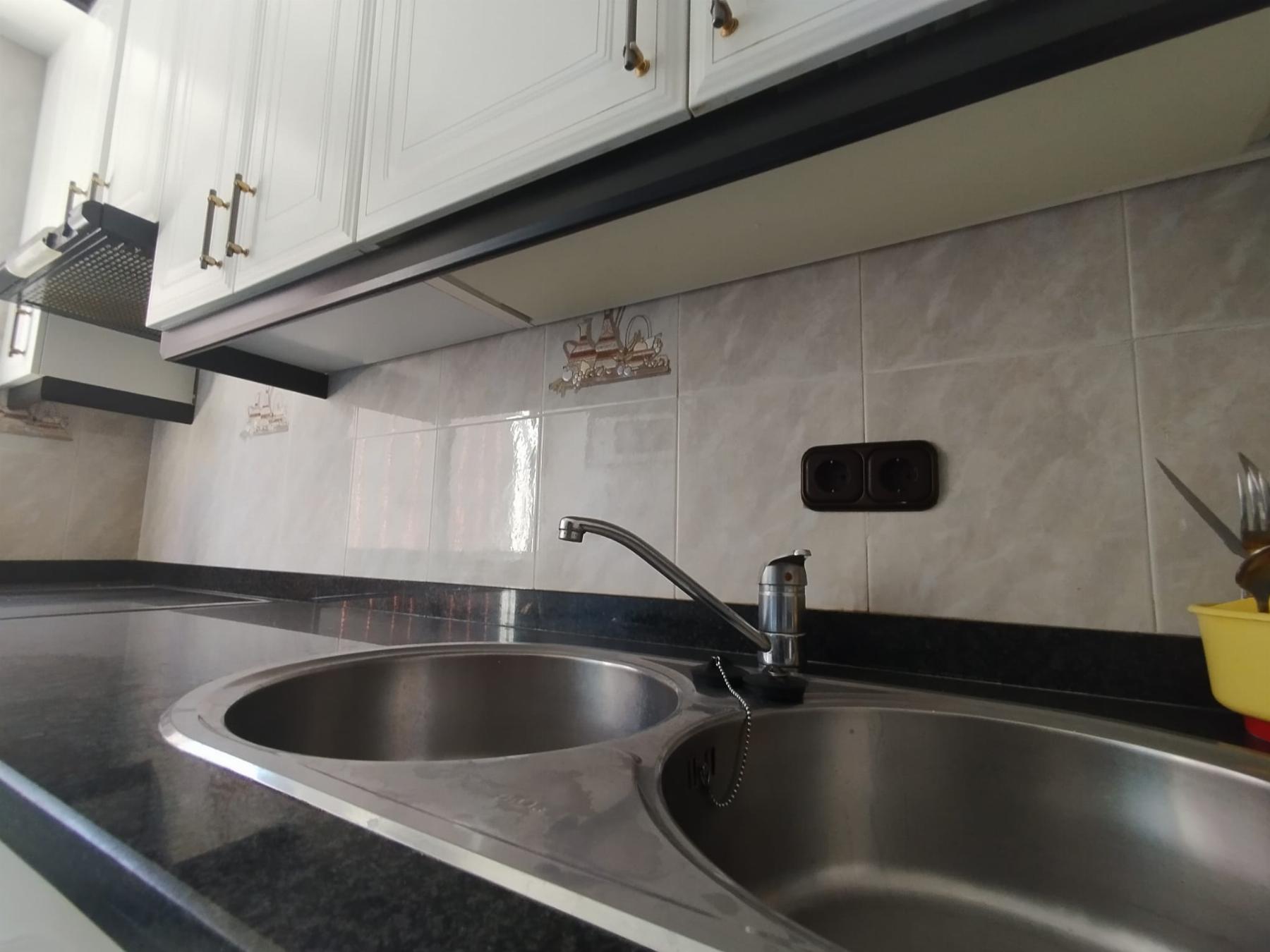 For sale of house in Cabrerizos