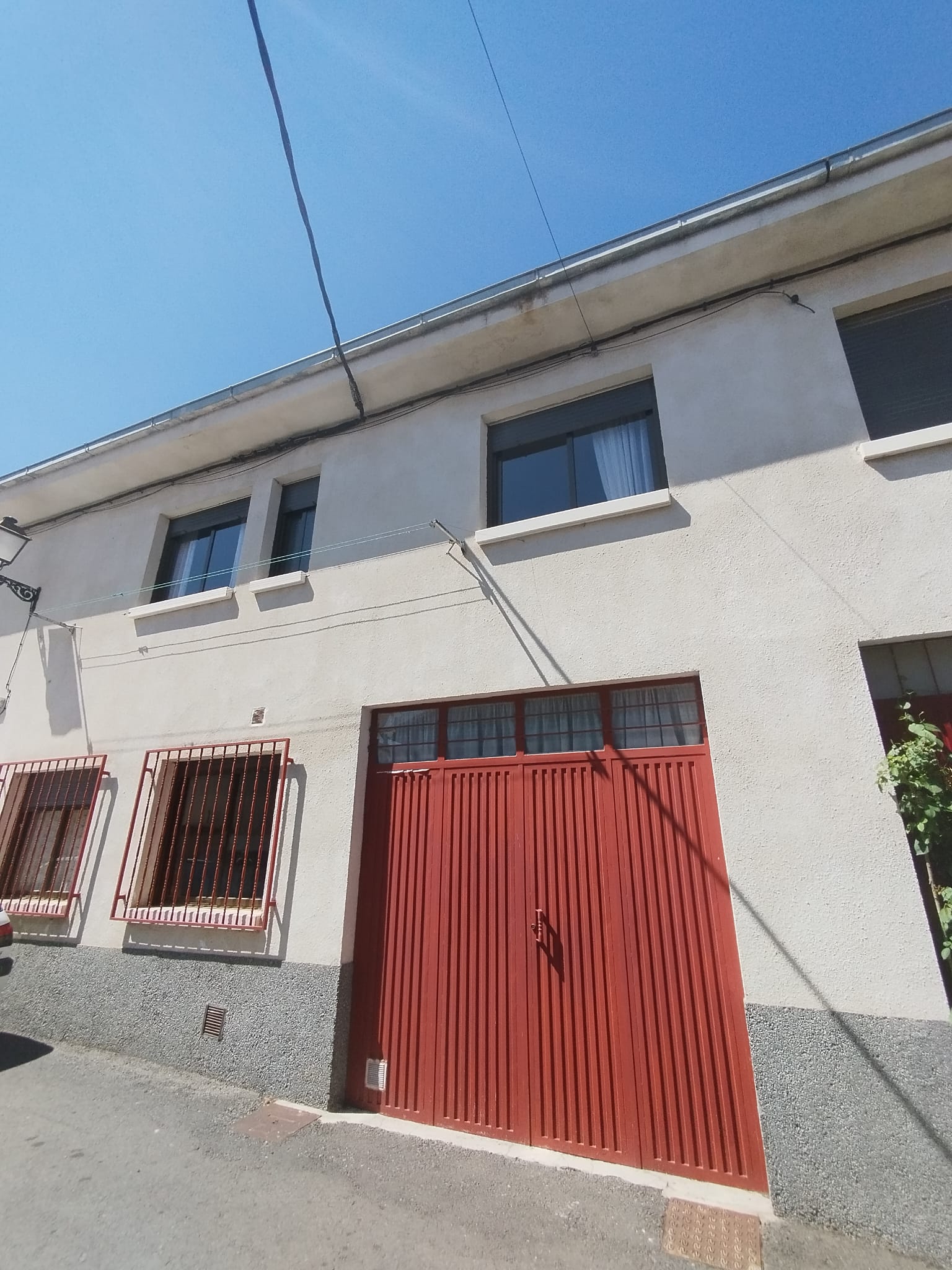 For sale of house in Cabrerizos