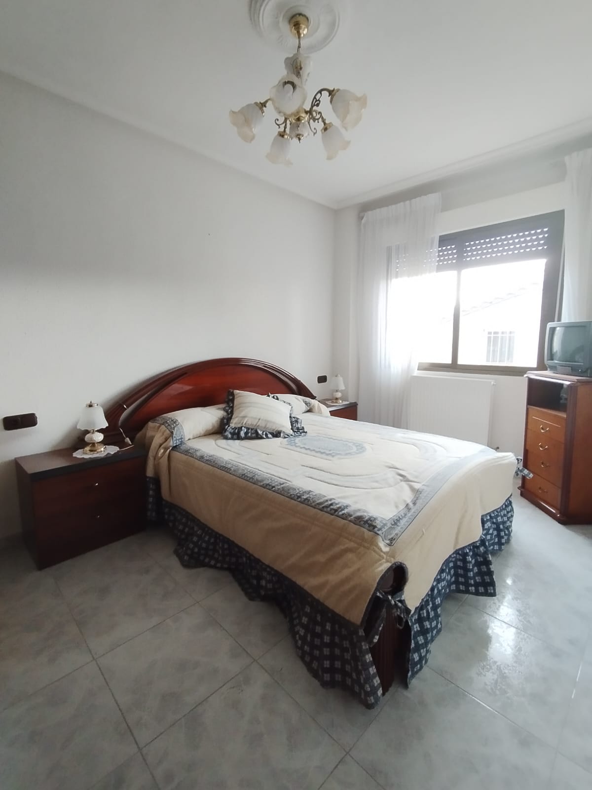 For sale of house in Cabrerizos