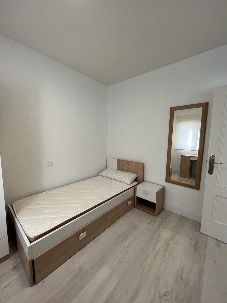 For sale of flat in Salamanca