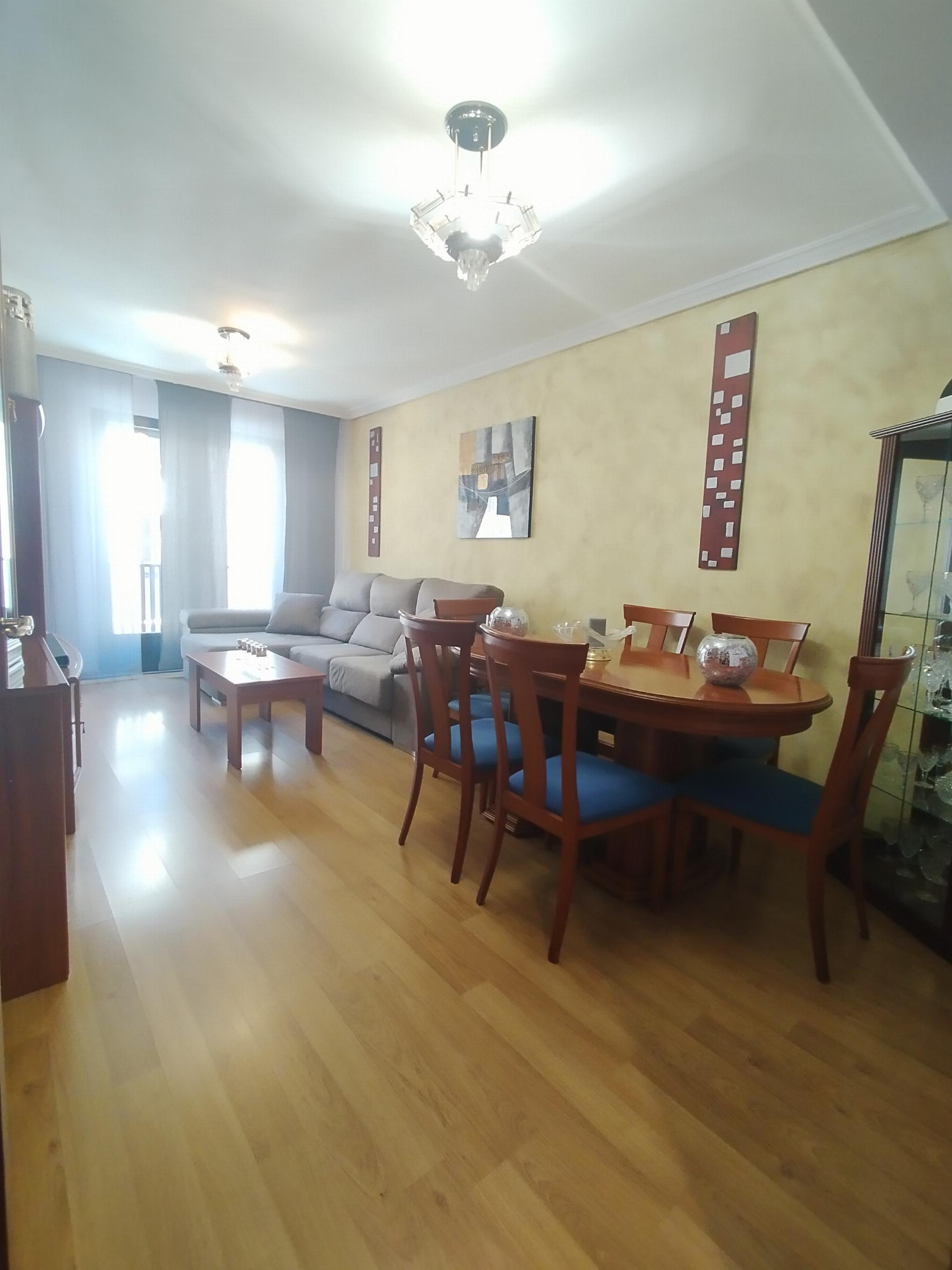 Venta de piso en Villamayor