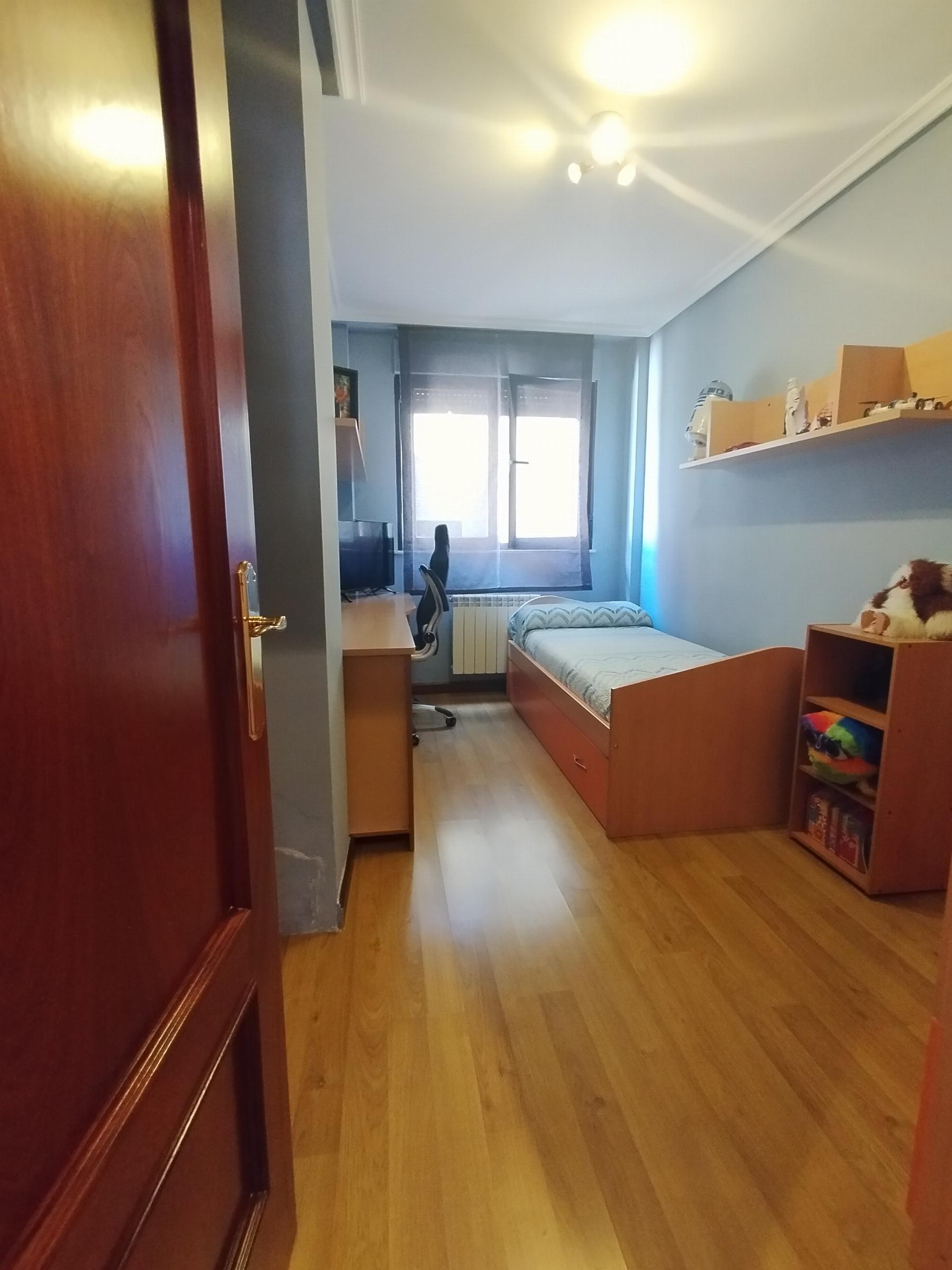 Venta de piso en Villamayor