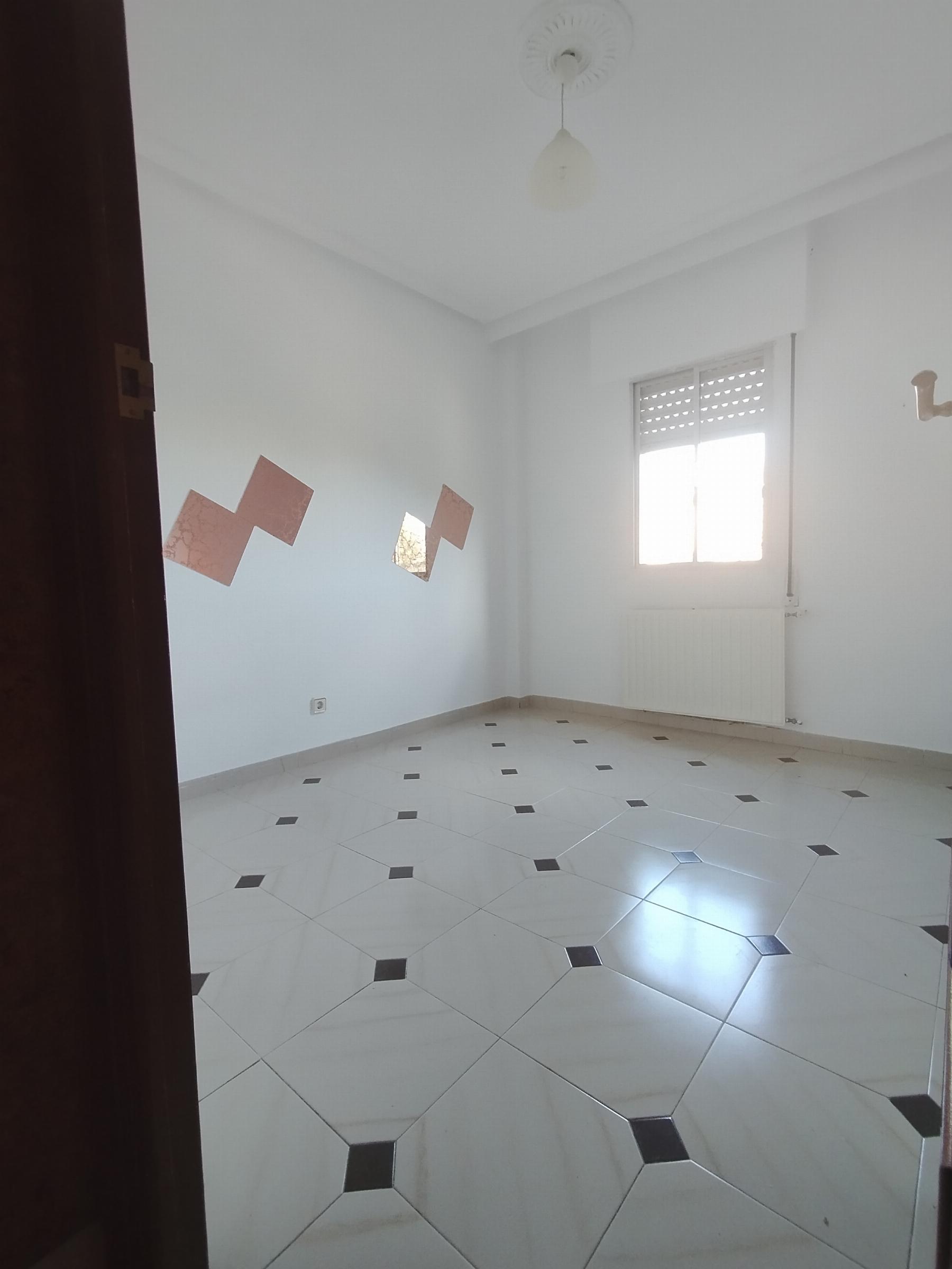 For sale of flat in Salamanca