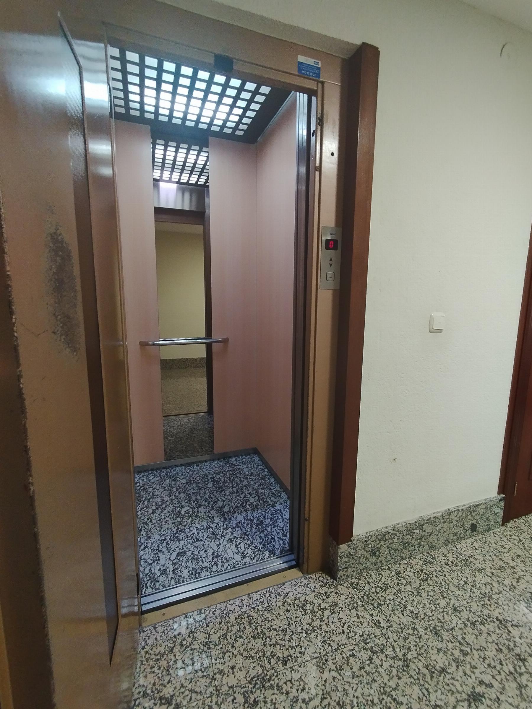 For sale of flat in Salamanca