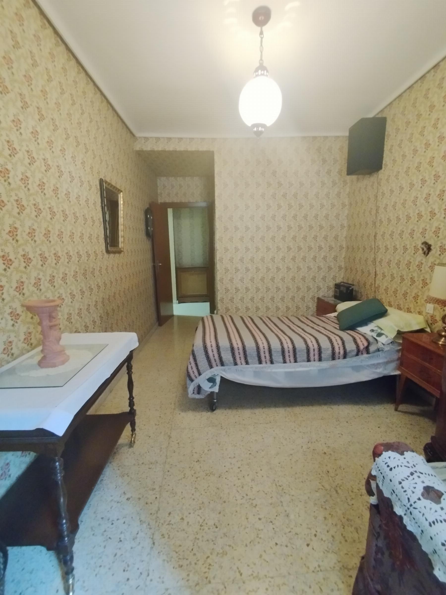 For sale of flat in Salamanca
