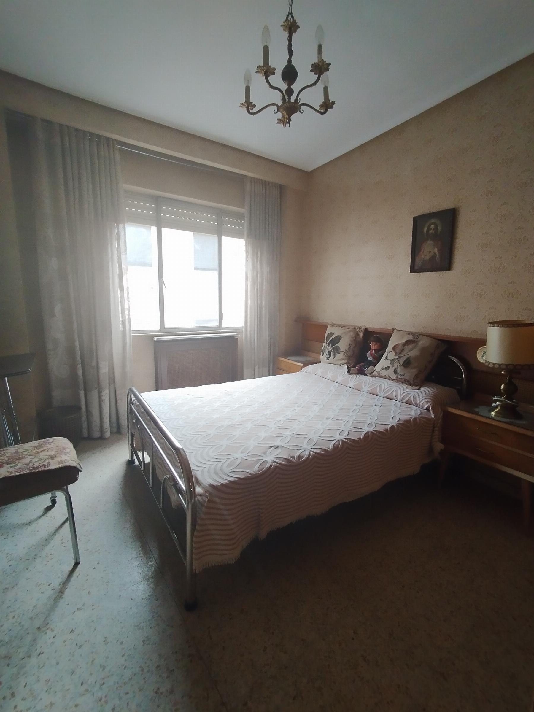 For sale of flat in Salamanca