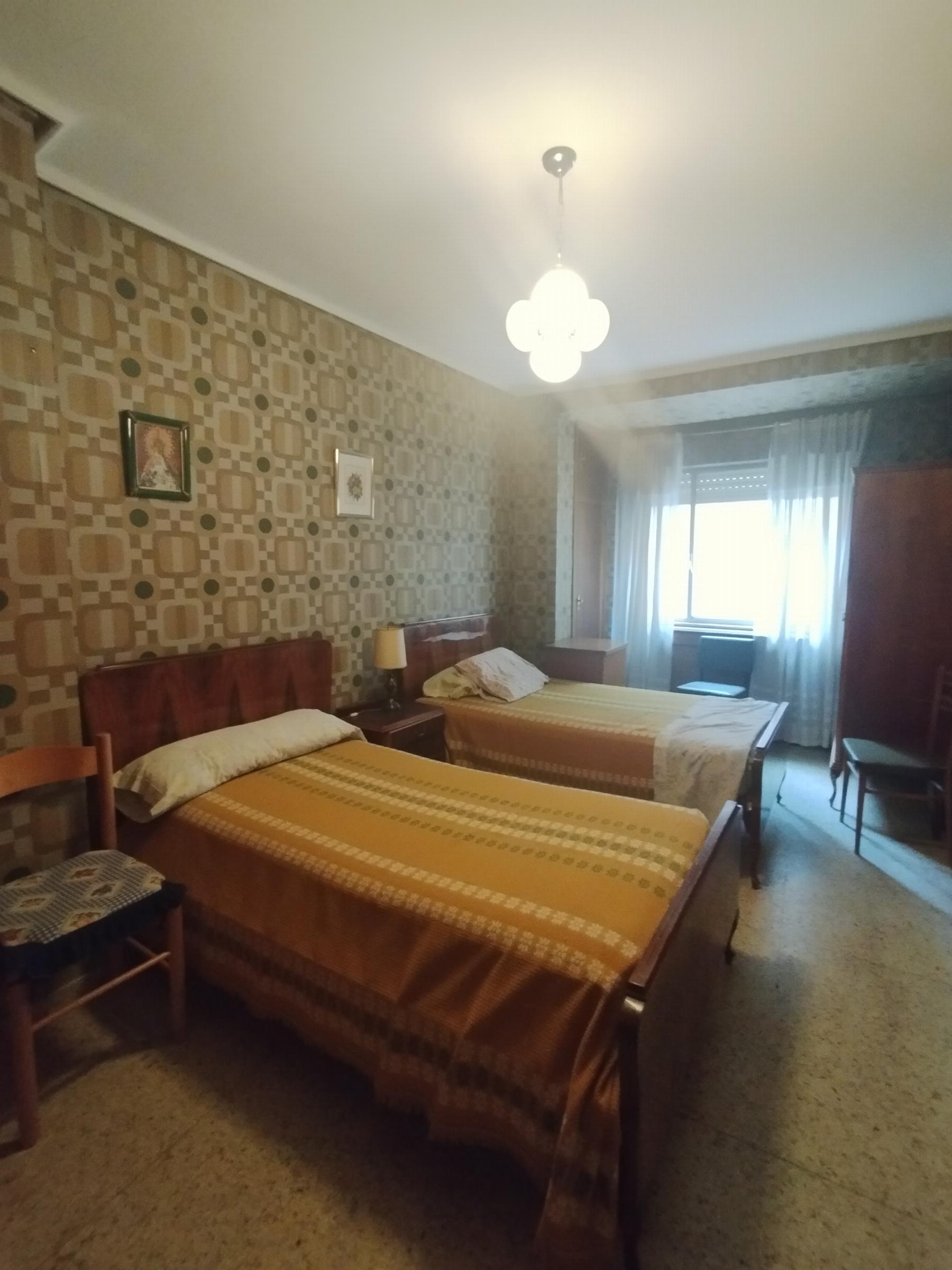 For sale of flat in Salamanca