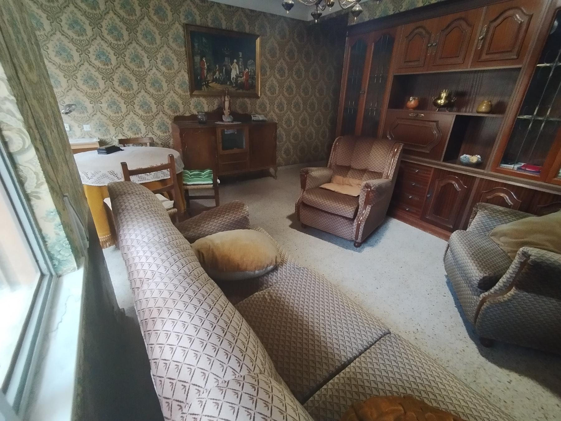 For sale of flat in Salamanca