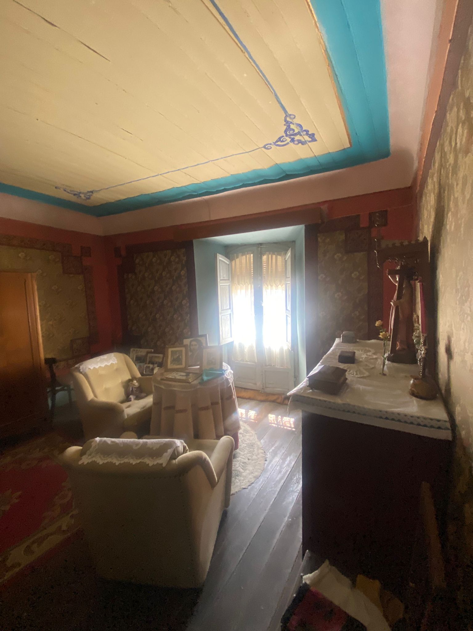 For sale of house in La Maya
