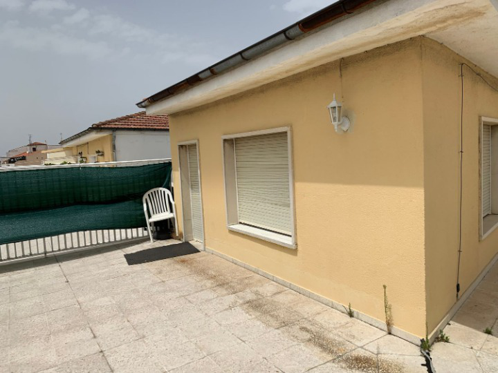For sale of penthouse in Salamanca
