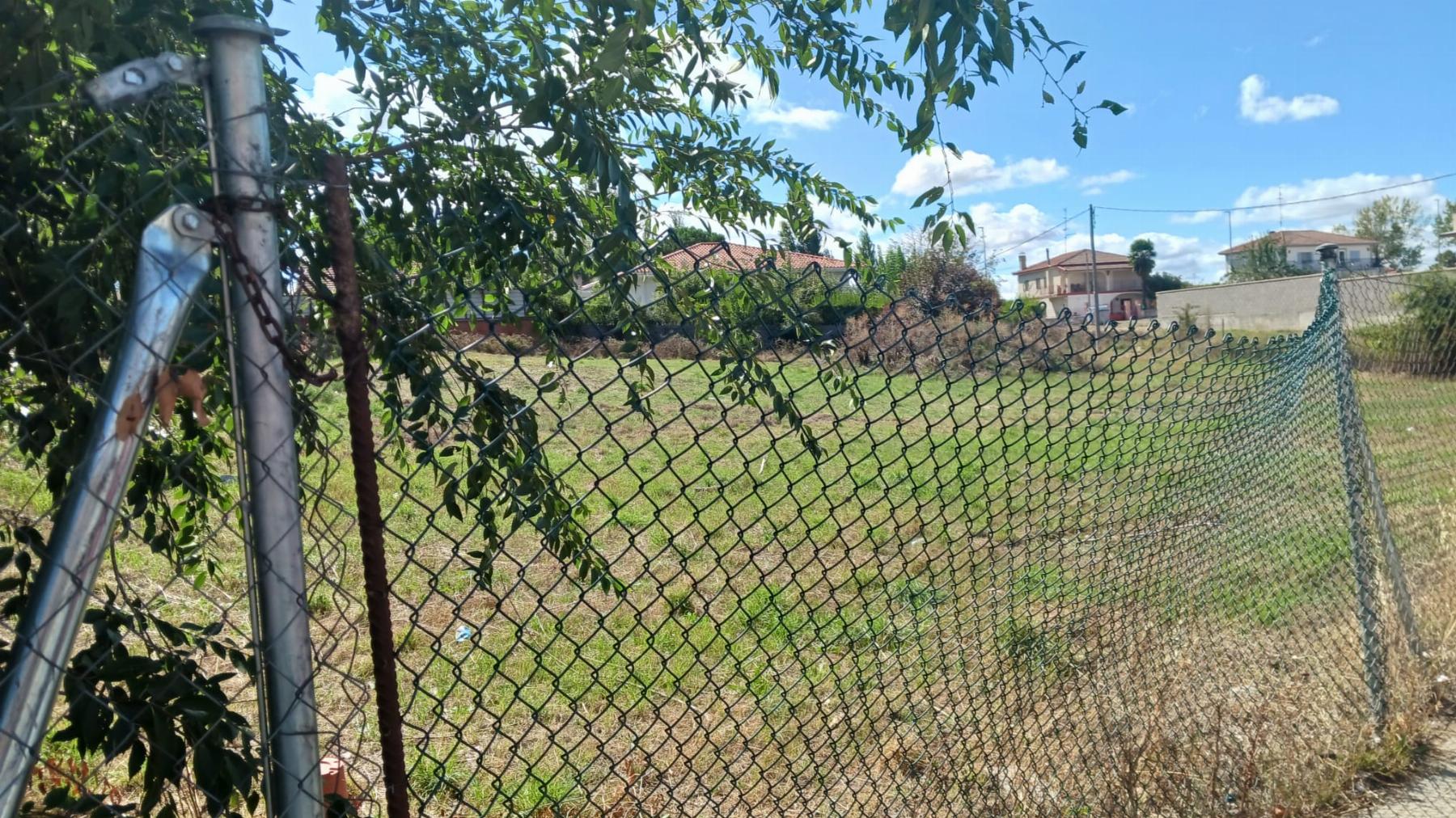 For sale of land in Santa Marta de Tormes