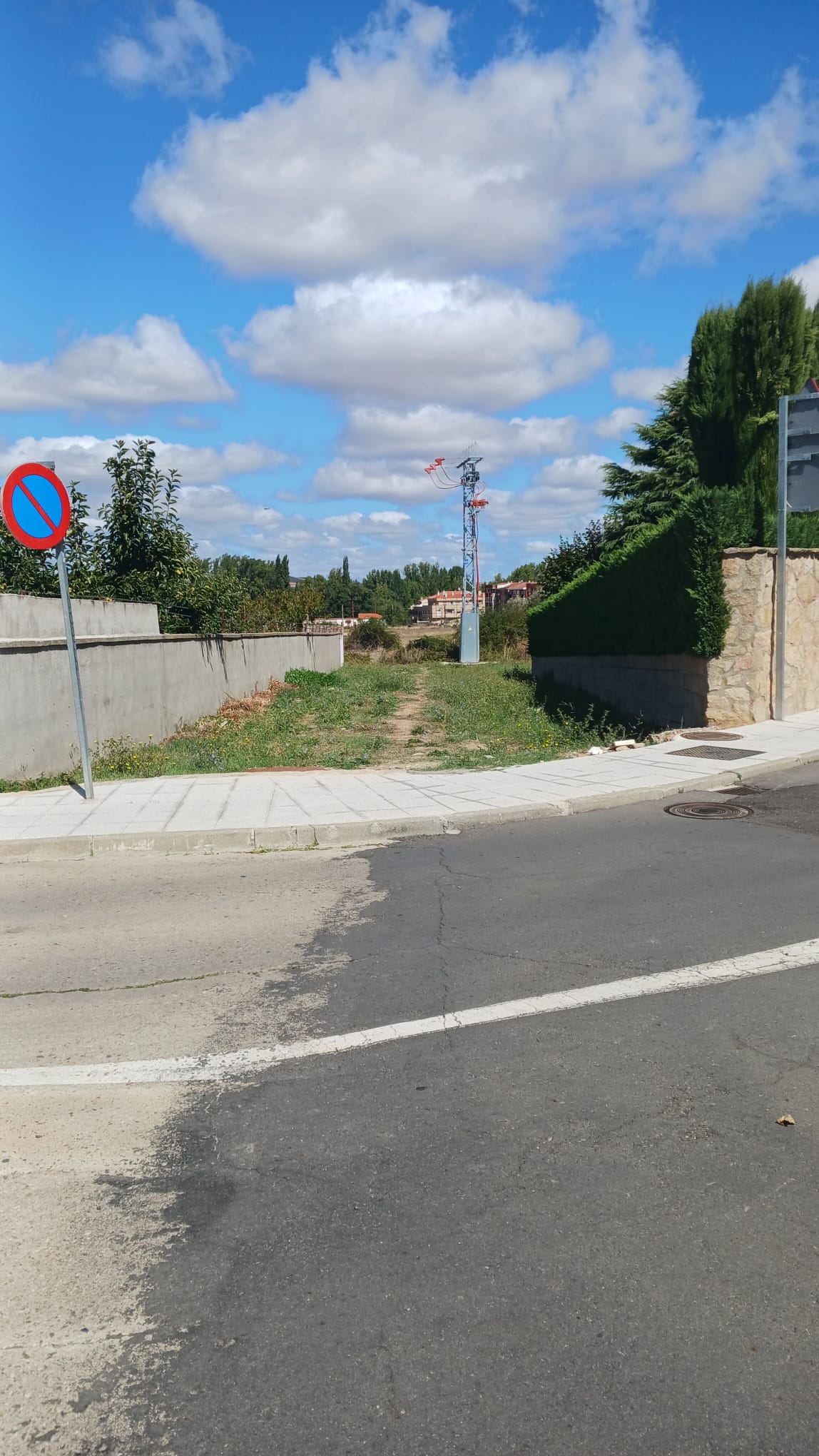 For sale of land in Santa Marta de Tormes
