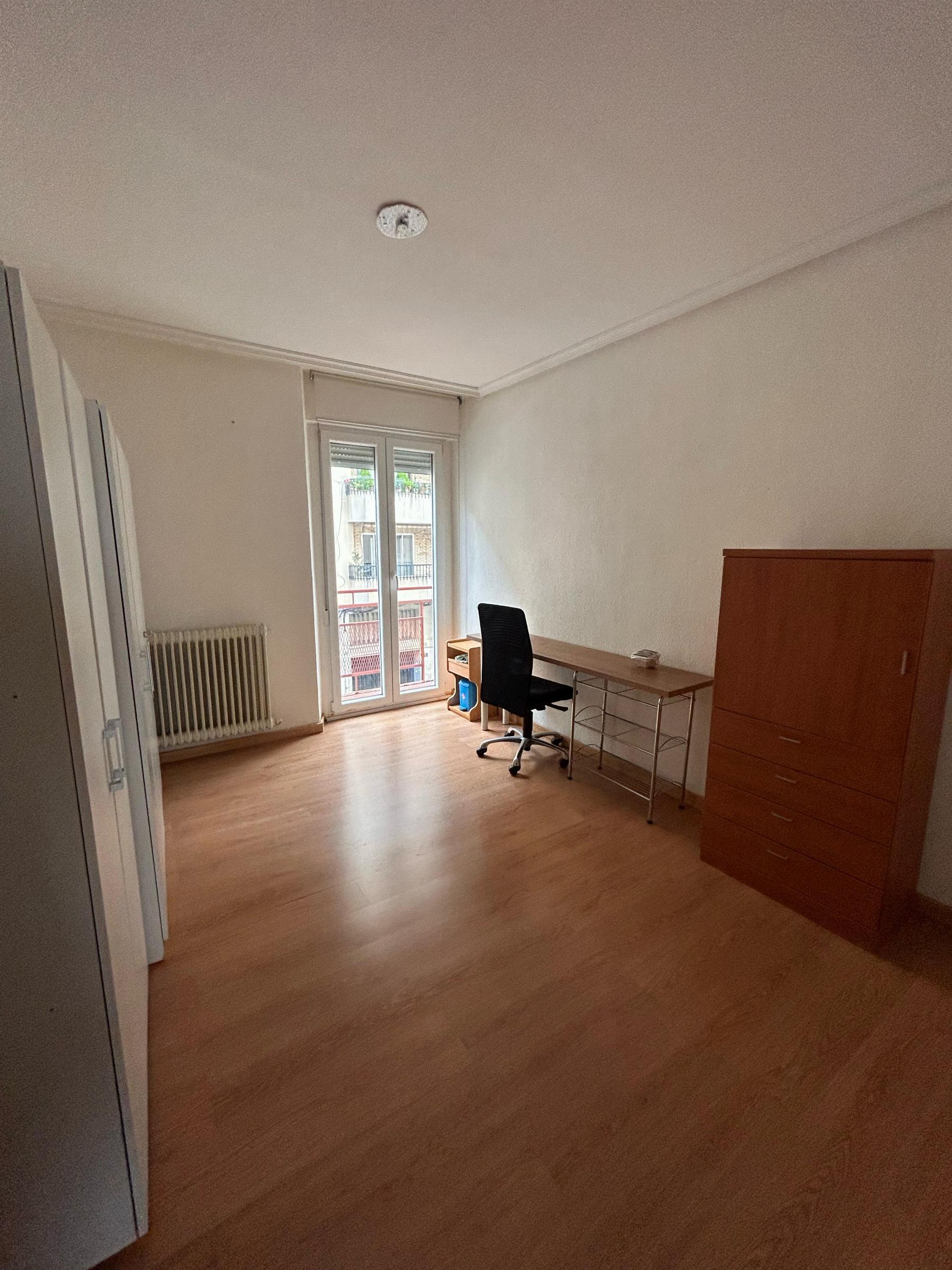 For sale of flat in Salamanca